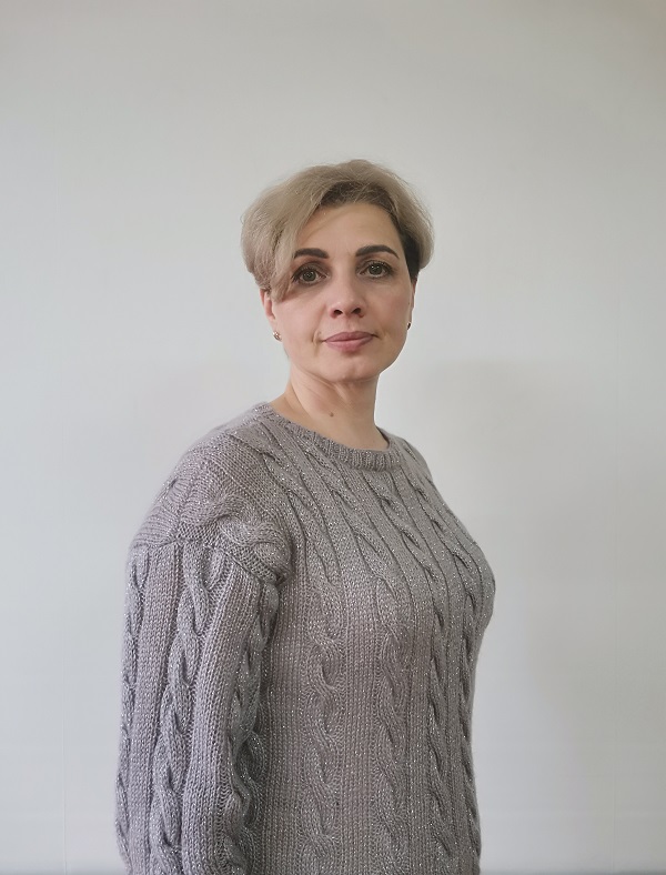 Усатова Наталья Владимировна.